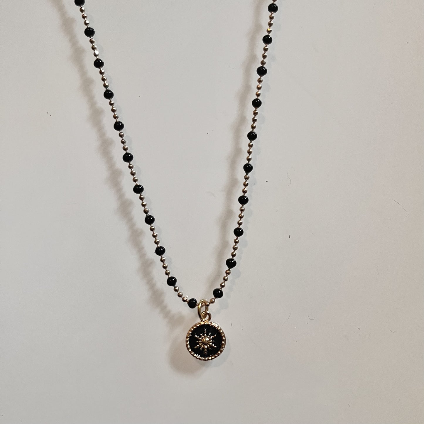 Collier plaqué or Nina 1 NOIR